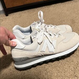 New Balance Women's Sneakers in Off-White & Light Gray